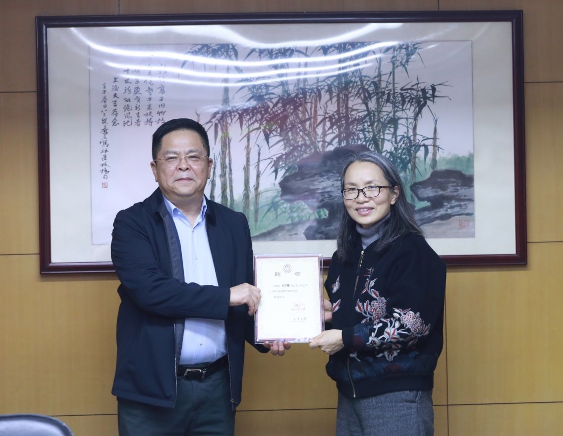 0F68A4D3C40A07DB1983F38A7C5_56DF885A_1BD53