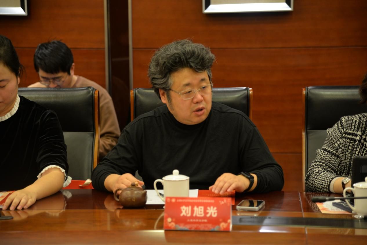 BFE44B5A08D8C519FA04BB30422_E7023209_18F01