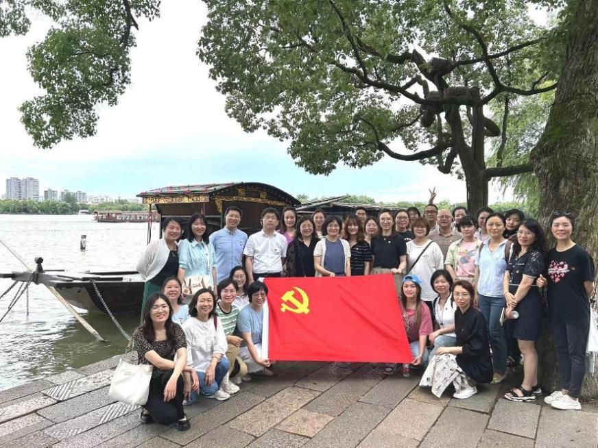 1E3EE2548035AC417F02681F42B_D0395AF2_2329A