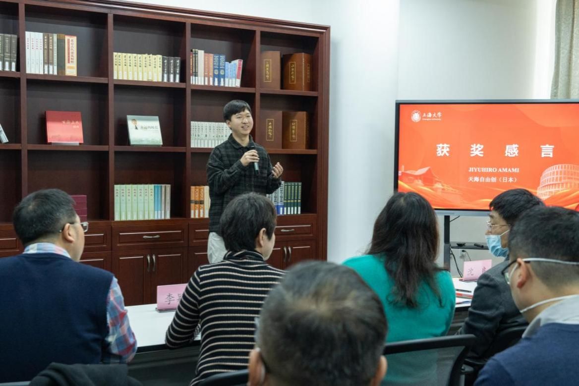 01779E2805130990BEDB52BCDE9_52331F0B_1AD27