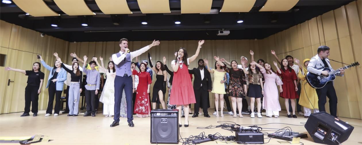 ABA970FE85BC57ECA6CDC9A3A3C_E8641196_1A08A