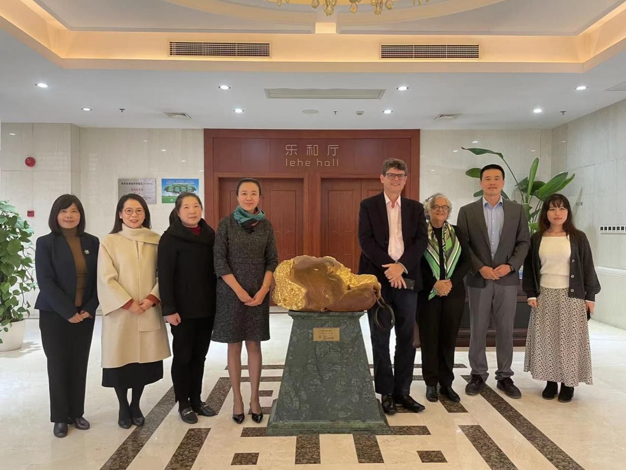 D323C5B169B766DB39F6FCBC1FB_56CDCF9B_285D9