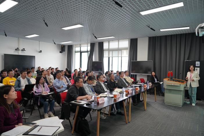 029B07ADD72E0D110310F2600C6_B6950F3F_FCA2