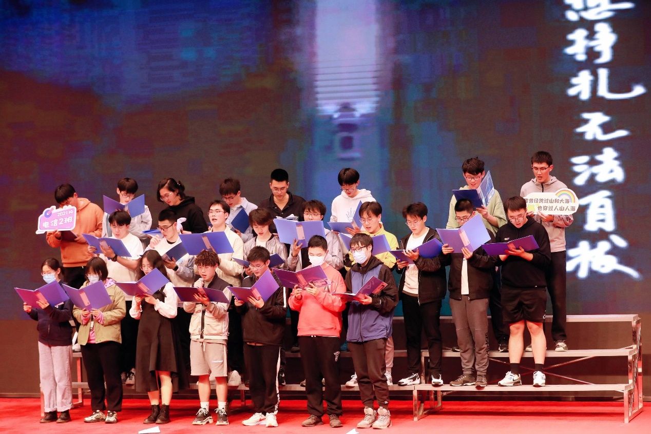 879032CC96A82E7C46352A87102_F99D0836_2CB81