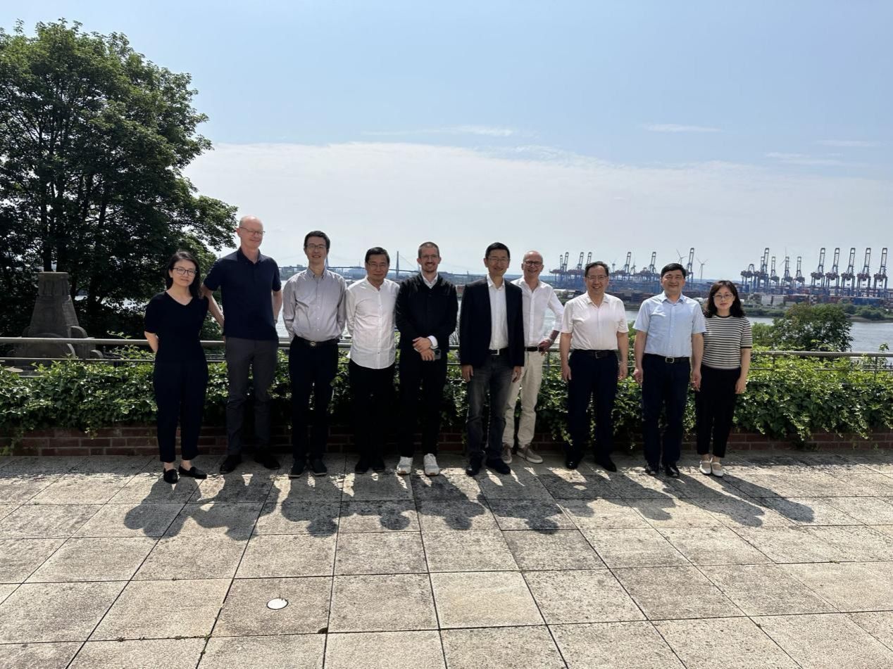 4FF2741FFE390585BC49083F973_0FEBC44B_3BC09