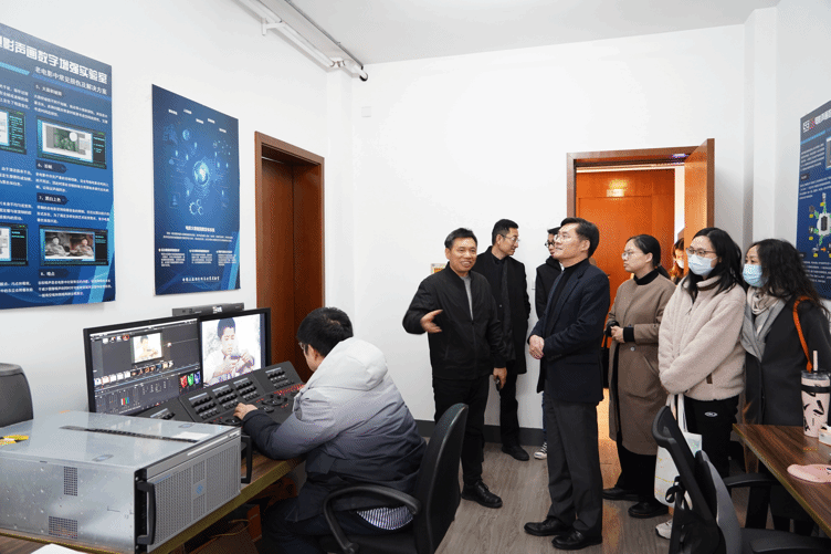 7CE3BF5DC2DC9D3B22E913F8D41_BAE6C312_24EBC