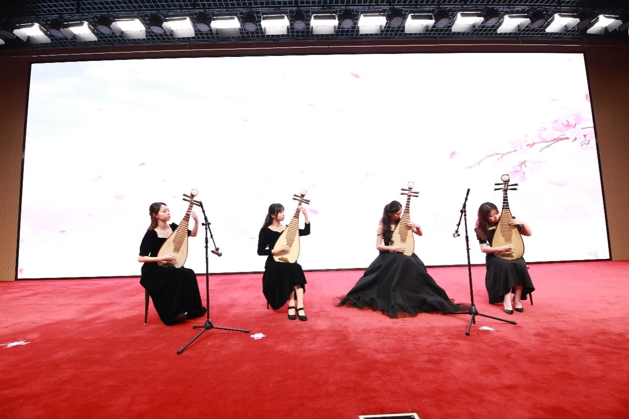 691612AE9737C98A6339E9A9950_ADF9D783_21672