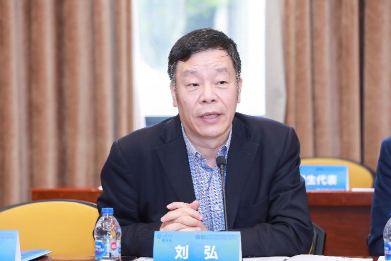 982CF9E83AA3364168F25D12F03_FB62478C_BECE