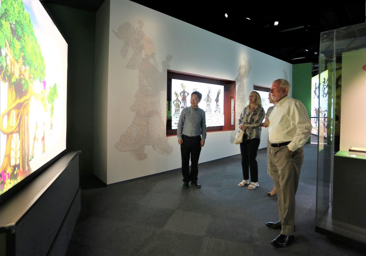 17F3C3BBAA5A581F75413BC1710_EE579E8C_1E217