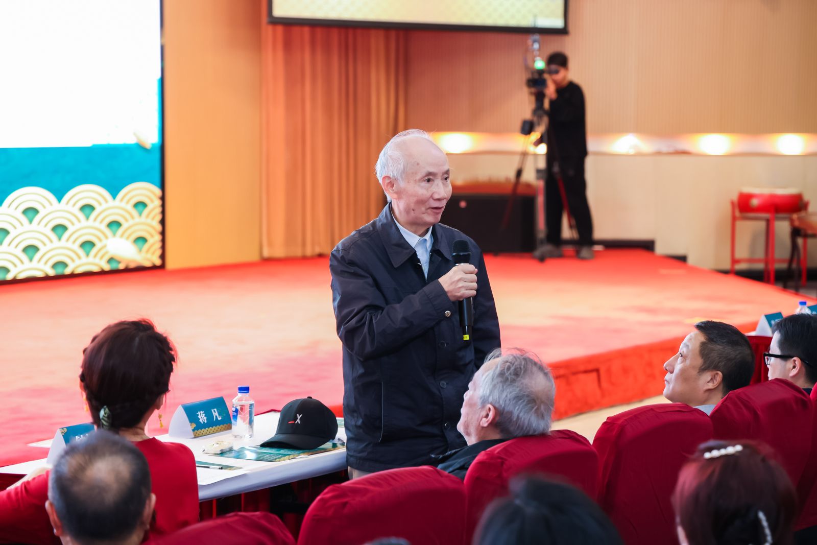 B761BDCCE3DEE1851AD9AB03D9D_D1BE9856_24776