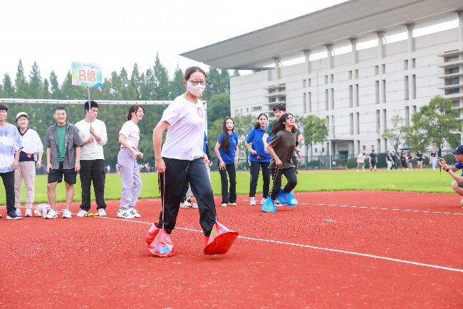 3B0ACC2B7318780995F37B0BCAE_0F9F85CB_10349