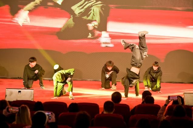 BFD3275351D3F32563A4E28FB29_23DB0D32_9F32