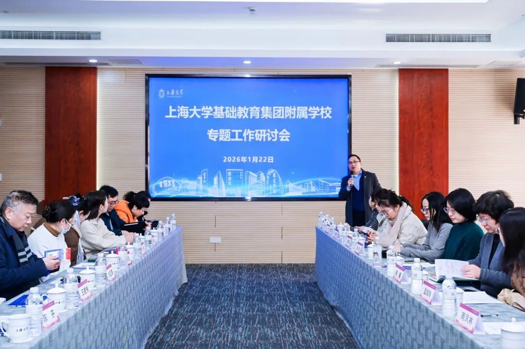 54CEE3E83832E94F3BE327D164E_8F974CB2_20E33