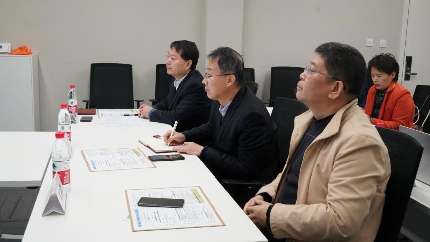 A48536EFEF5CCB1FB37270F5216_6173352D_B5DB