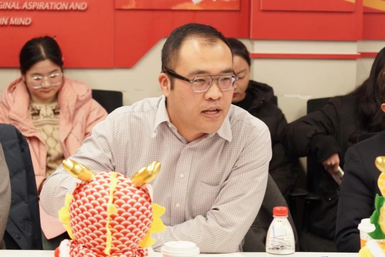 EDDBE0E3B0C010C33E954BE4094_98246043_EB01