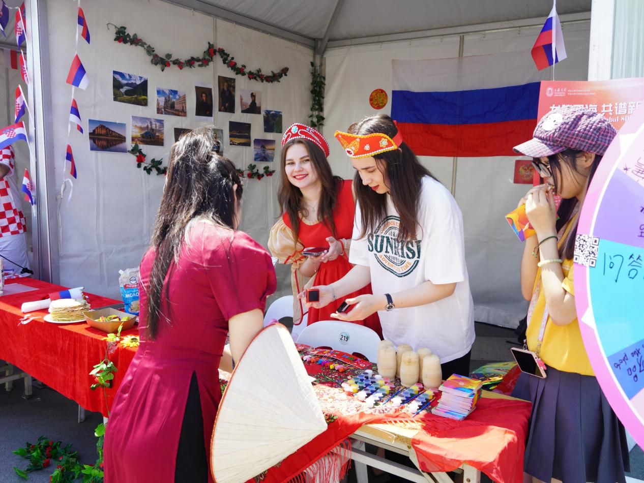 6032693C270E16772ECDB69EA4C_3DD9949F_2D620