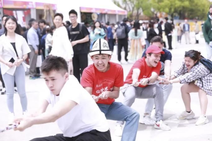 DEA2E9CBF600C7F3B81483C565A_850AD3A2_C25B