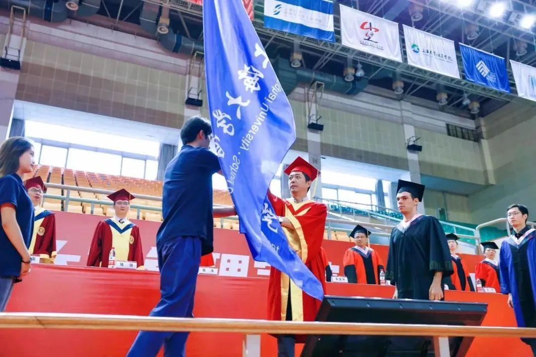 B57BD713FAE22415E03F6A8C490_2FA8D93A_1EBCC