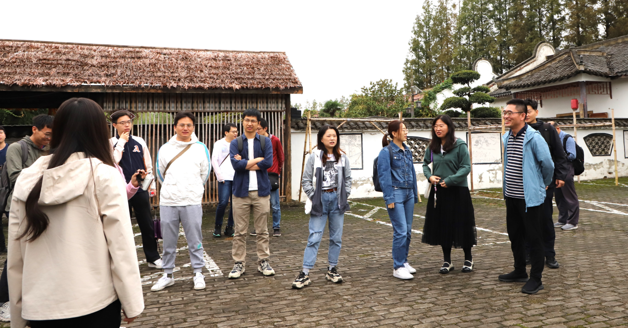 581DFD8B13EAB85B99A819AE982_5A236011_15EC43