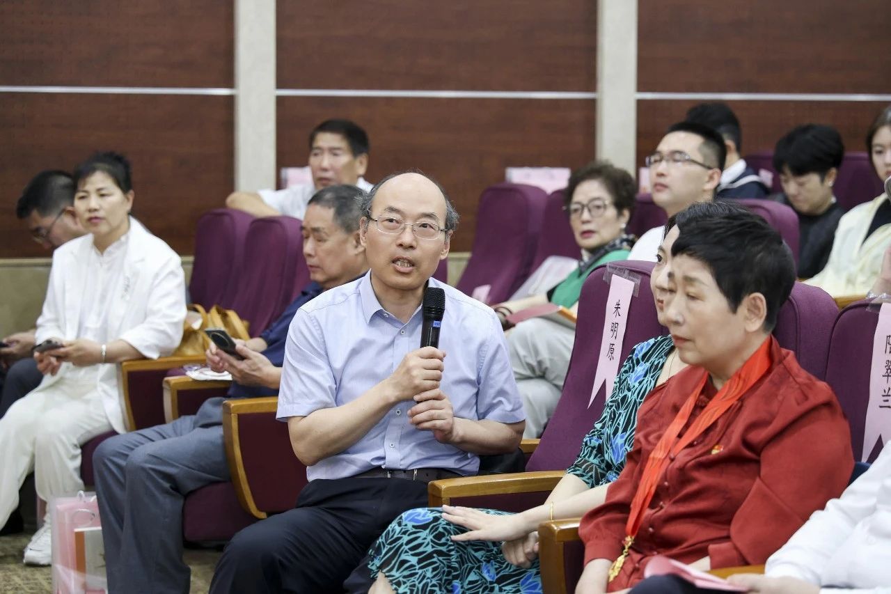 4D5072AFFA59DAA42008FF2FEB3_73FBABD2_22EA1