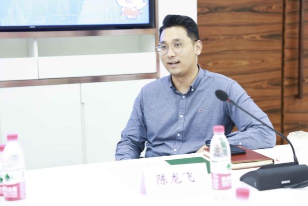 9CF93260A4439301FF73AC8D880_8A680816_75E9