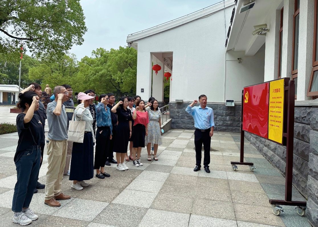 ACD54D66E12639B3739B3800793_D3B35BD2_37371