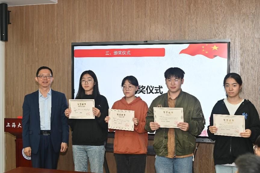 369FB594A41DD4FB119E864CF83_AB054B07_140DC