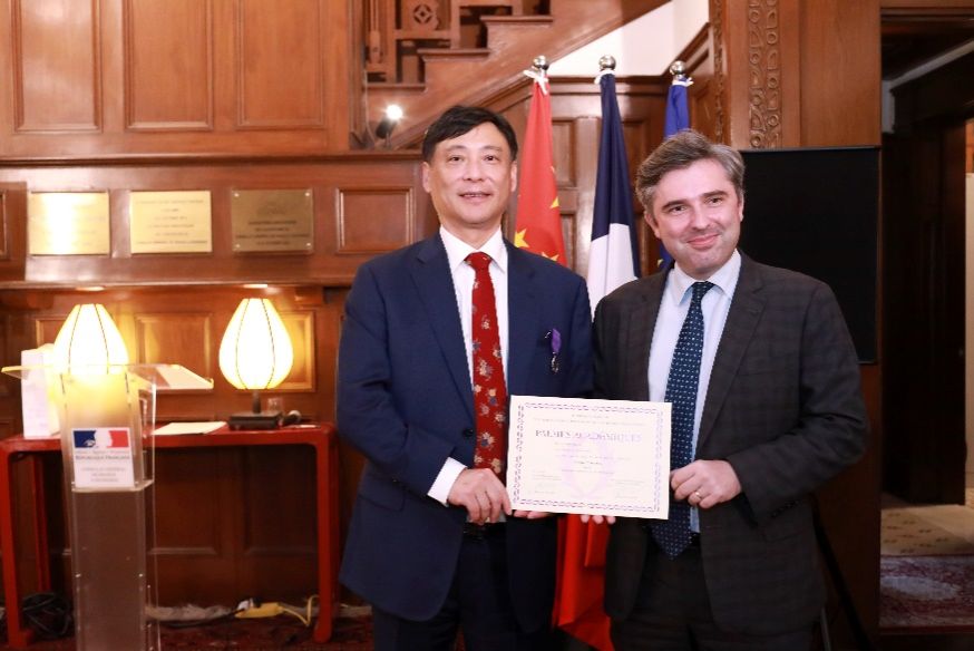 85964E8128B5BF4C67EDB5A97C3_9028A5E5_10F67