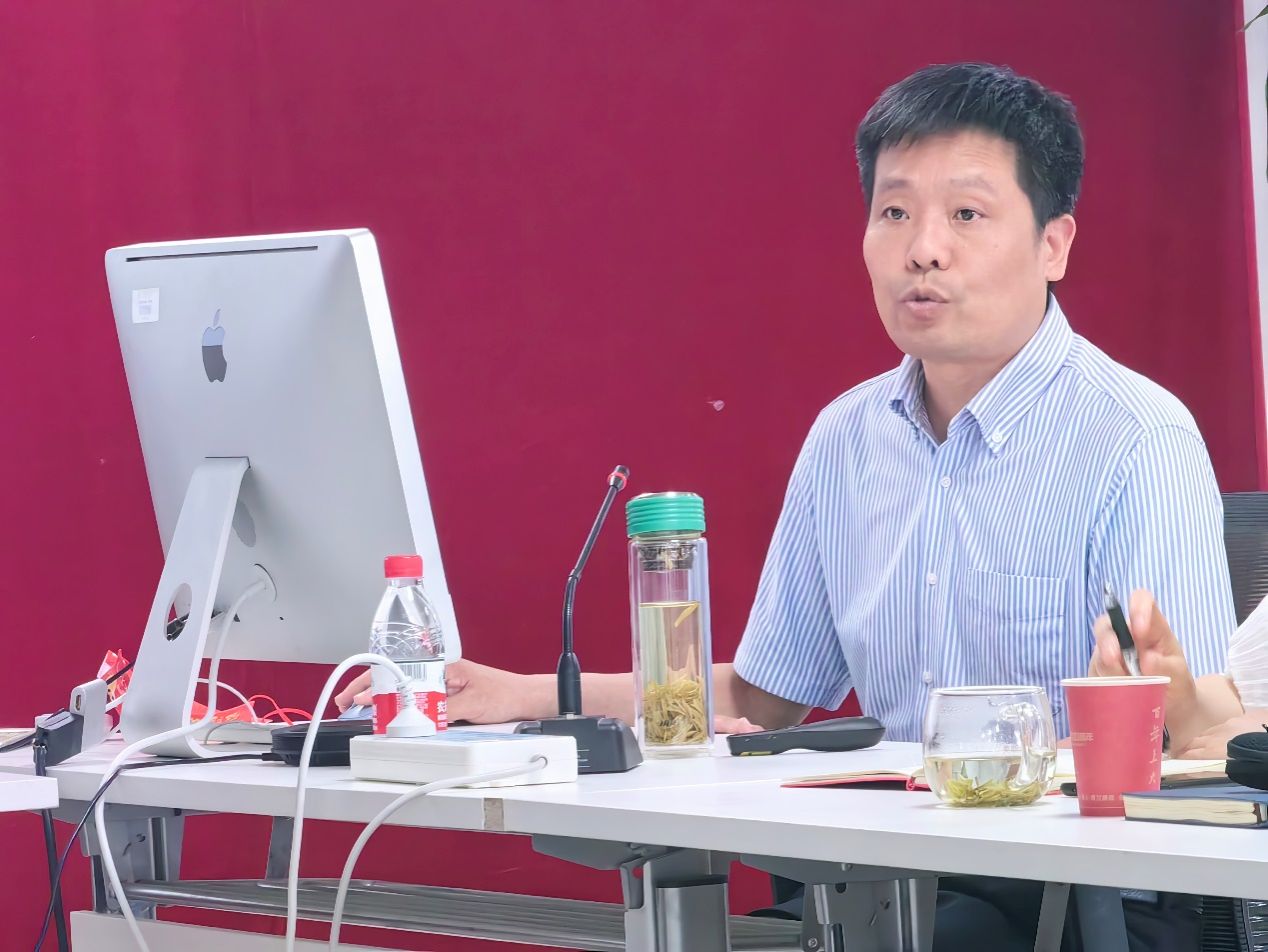 BBD61E763C353104695D9B7EBB2_9924D5D8_2002C