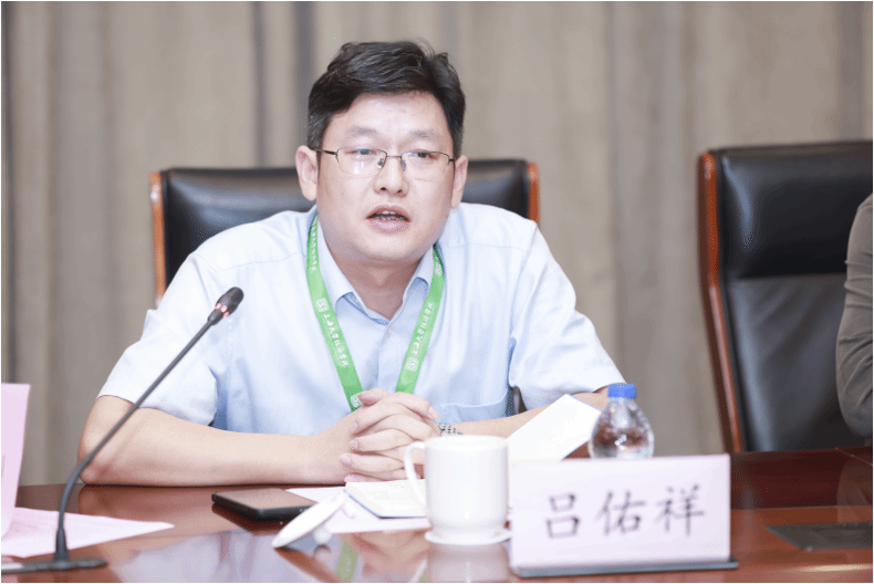 1CBE856AD133B57DE0BD939A989_BB492881_24CDC