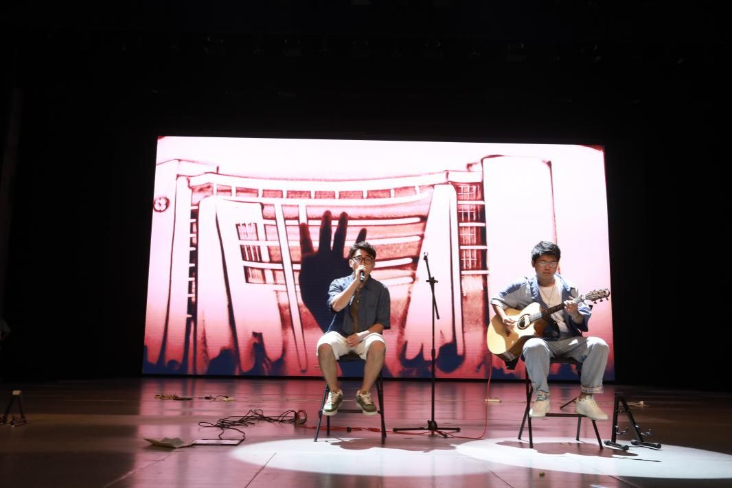 AD7EEEBC61B77AE9616DFA97BAC_B48E5511_1259B