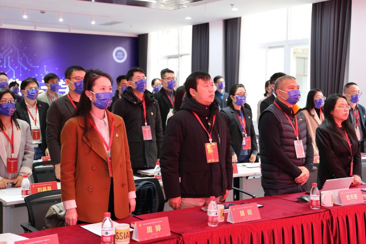 63D16E3F4D60AC0F73D1D787334_BFB25C24_24793