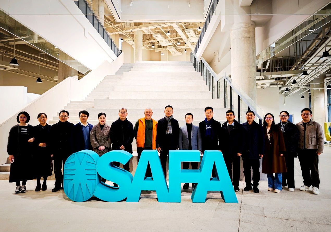 FD19DB5C4EF12476406FBBB275F_BC144288_2ED3E