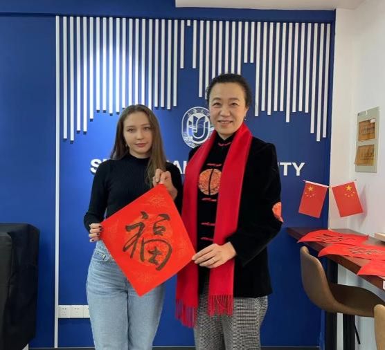 8568EAA9CF16CF918F953CCA1D4_7F4BB5B0_B7E7