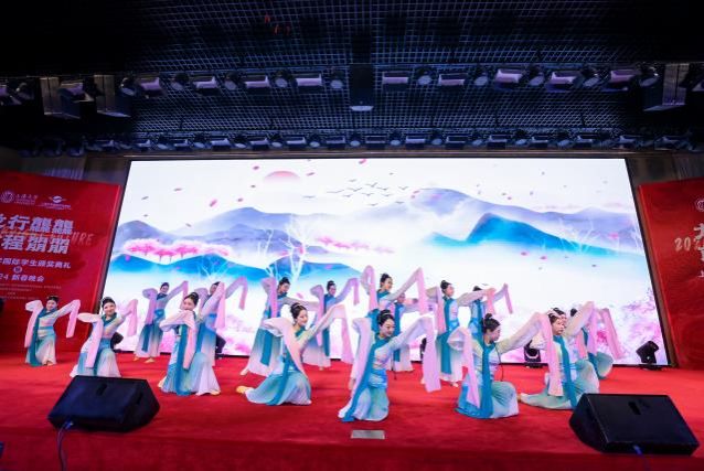 F1F7E3B650D601BCF755EC0CEF7_06D5C73B_DBA7