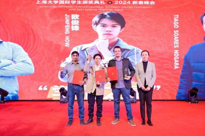 F242C5C1D6DF6AA92AEB8A8A617_8D93E6FB_1351A