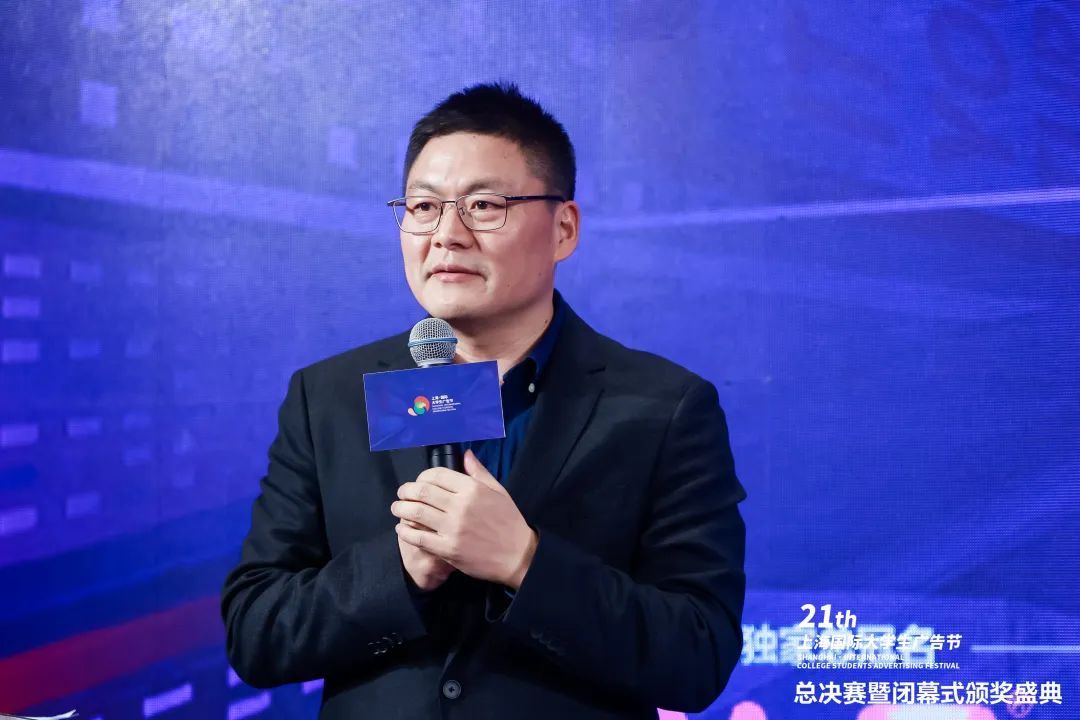 E2547CCBD503191A9575E0EB0F0_128D1B43_14C5F