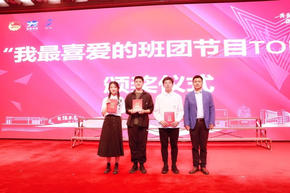 620B8A69660B8002DBDC19E5AF8_15126329_13F2E