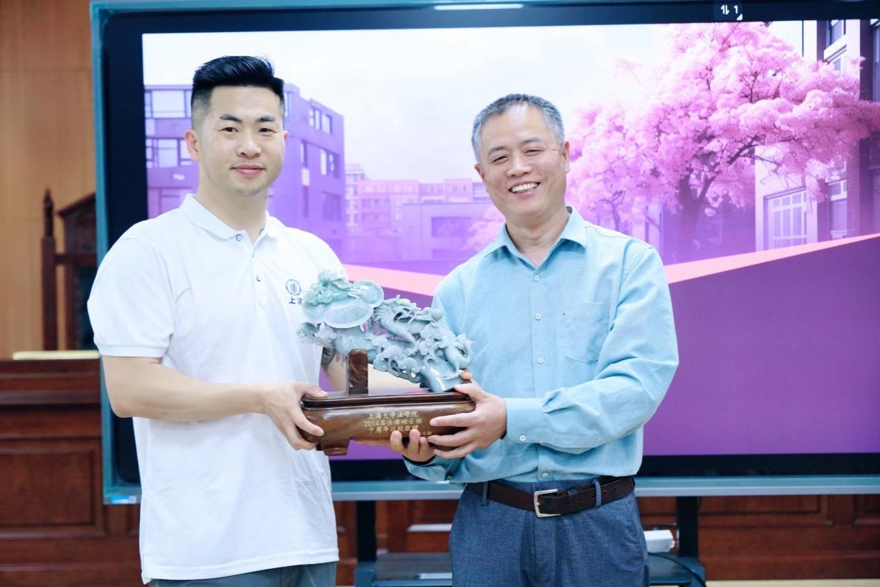 D09A98F79B142DEFB7E7D10DE25_0A0CE7AD_1DC18