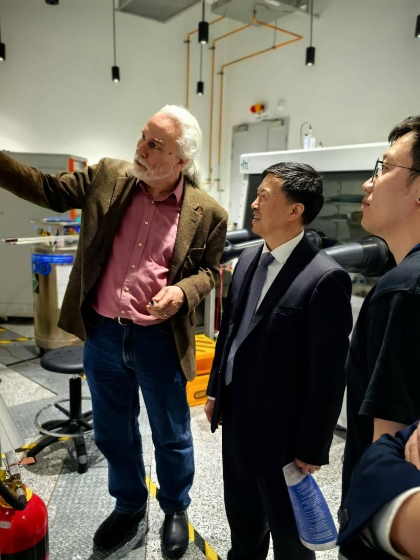 76866959FF96055DB0E5E55768E_55914318_1ADF3