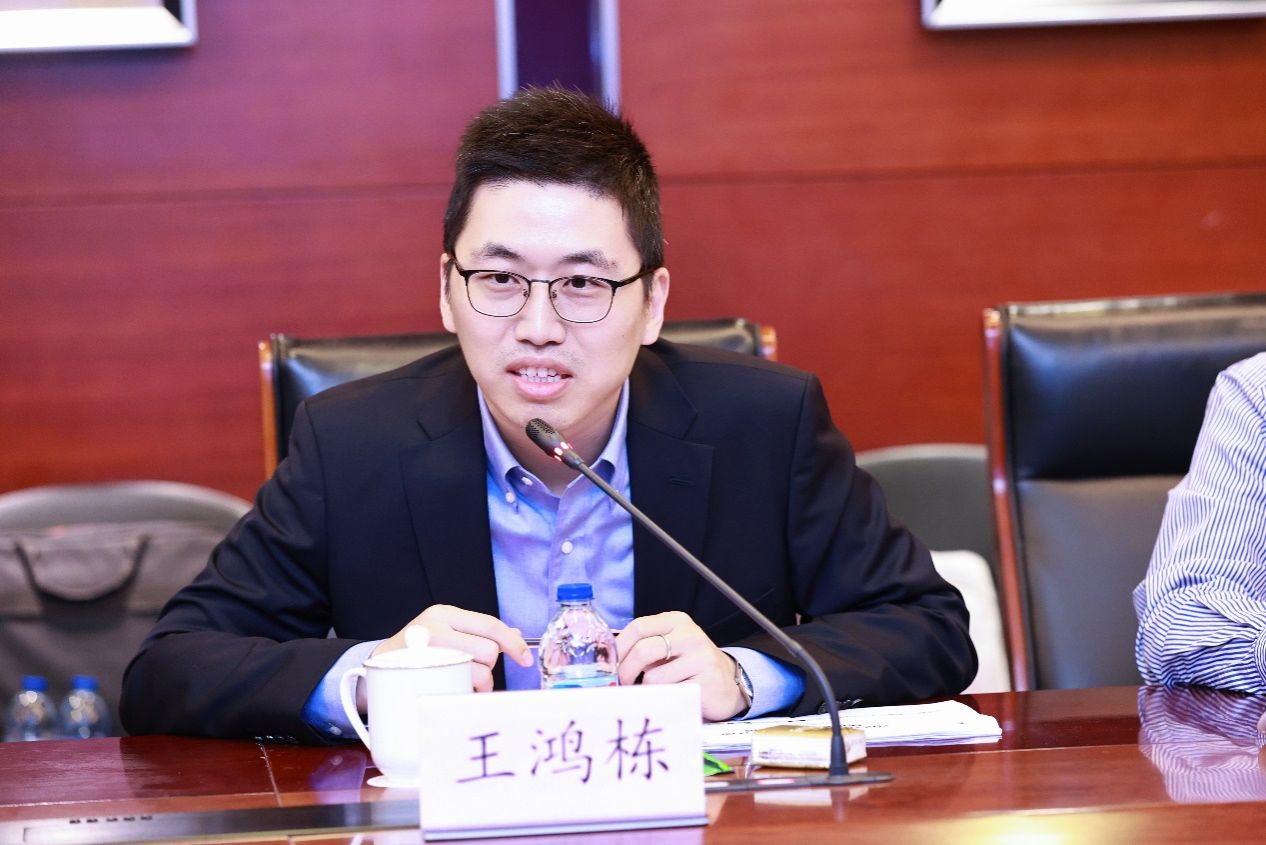 DE5162092693FAF8CB931D5CE3B_A3FCCA17_1E0B9