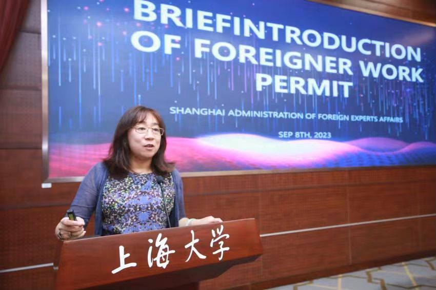 1840A3C81D28F12710ADFABF347_2C4A1EDB_10093