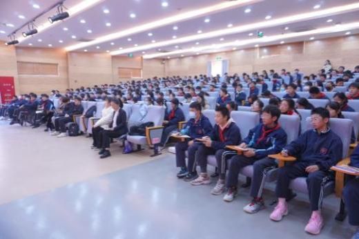 B9D829FE3E438771299CA5D8F72_2D915CFB_7EF8