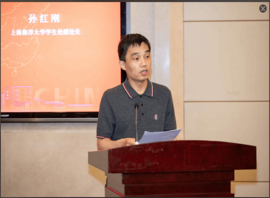 4871E31B7F8553D9E588005A59F_27295EAF_23AE8