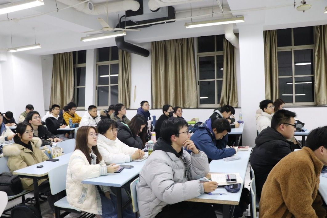 F7A2085EA13E284BEA7D4C7BC86_2F52990E_1DF91