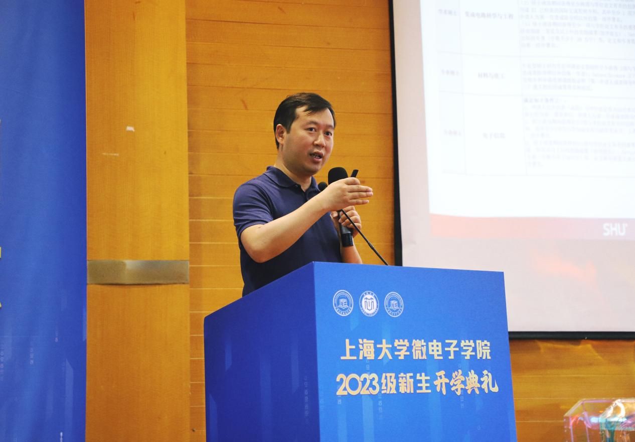 E62A8A7CB7A1652C748E3E66CB9_879C0BF4_16EE1