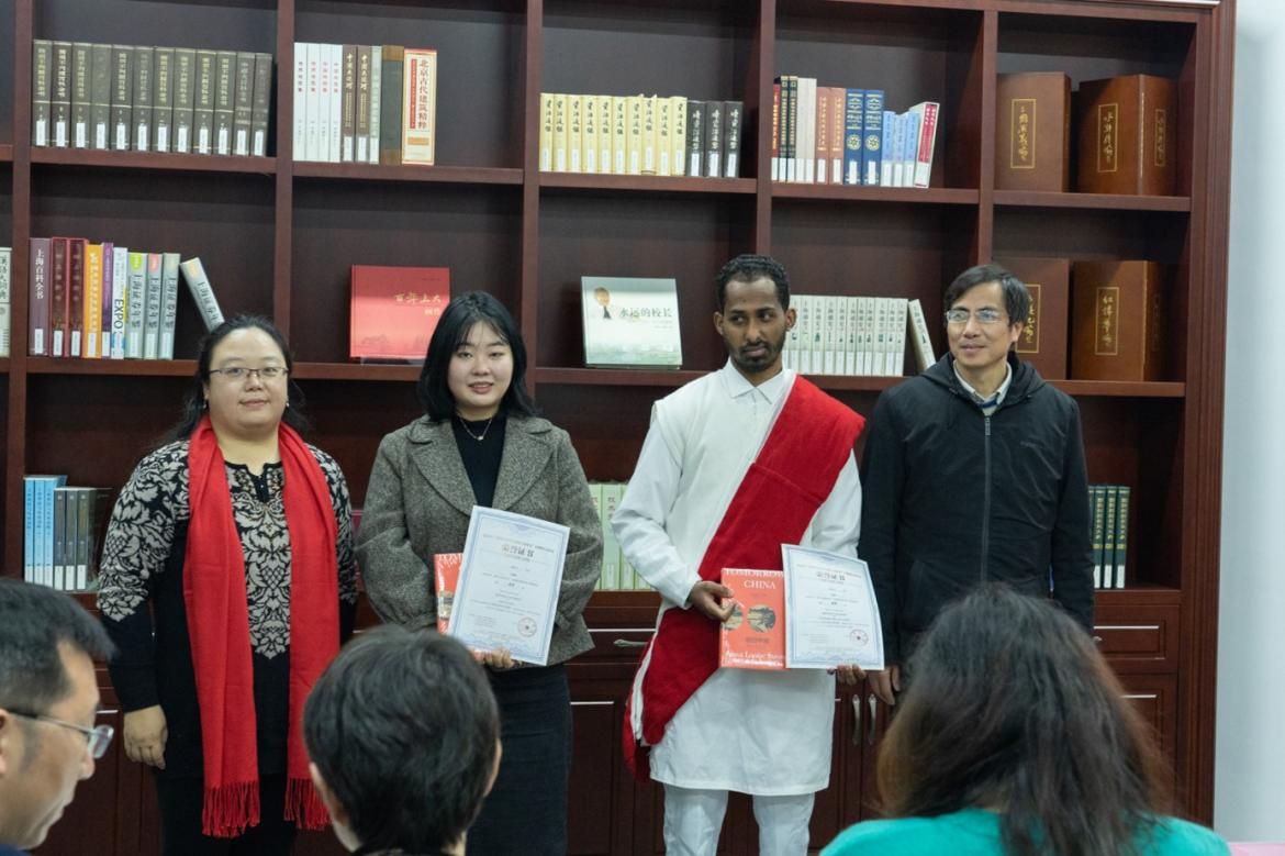 3B3C4690A91E2FA8BFE91AEEFDB_B05FDA54_1E1B2