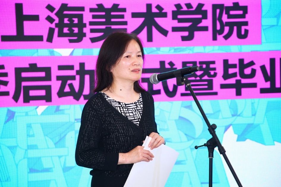 AE429E67B2555A1572D326DA042_705E77EC_18EA3