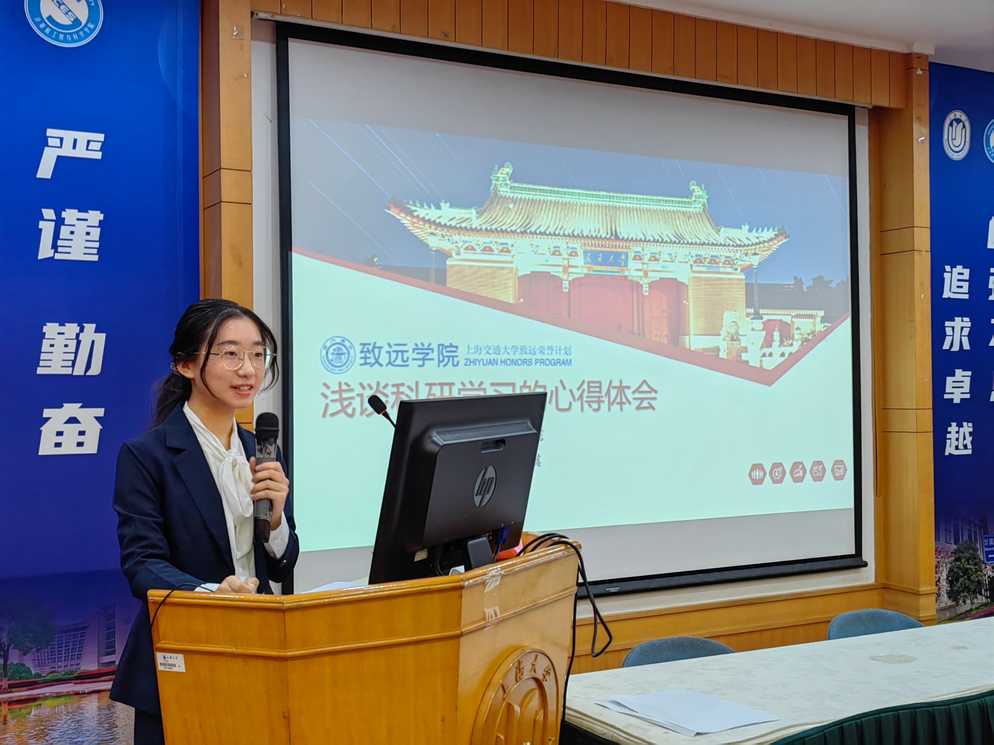 75864F84523DEF5918775592D87_44906554_47B9C