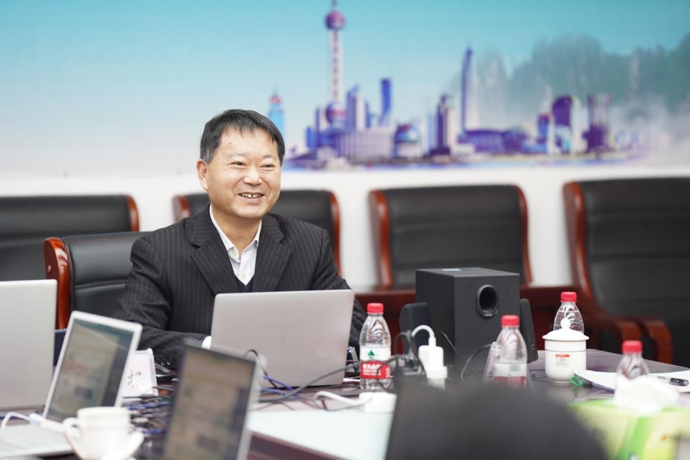 731174359217D2B95D0A0A10088_FBA0FDB3_164D8